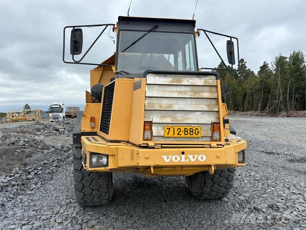 Volvo A 25 C Articulated Haulers