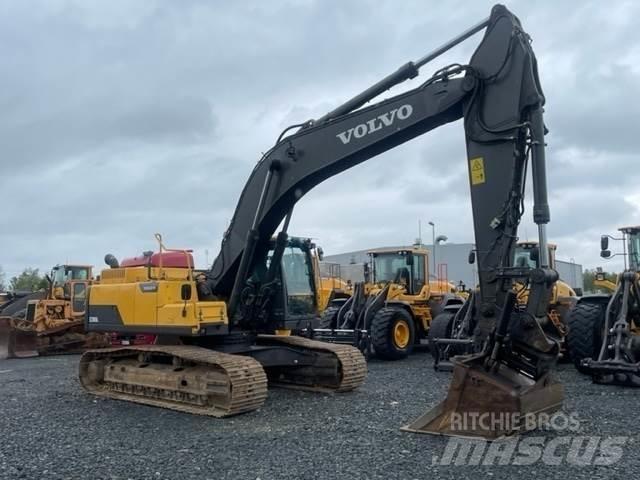 Volvo EC300DL Crawler excavators