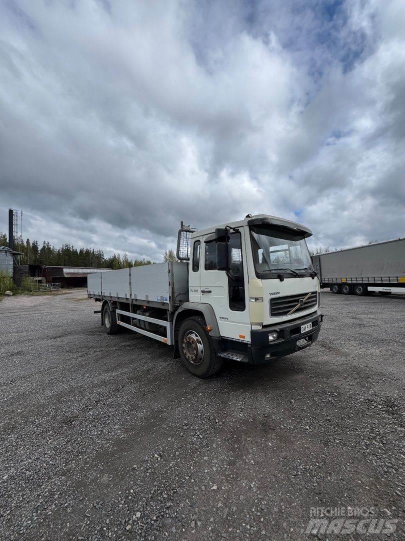 Volvo FL6 Flatbed / Dropside trucks