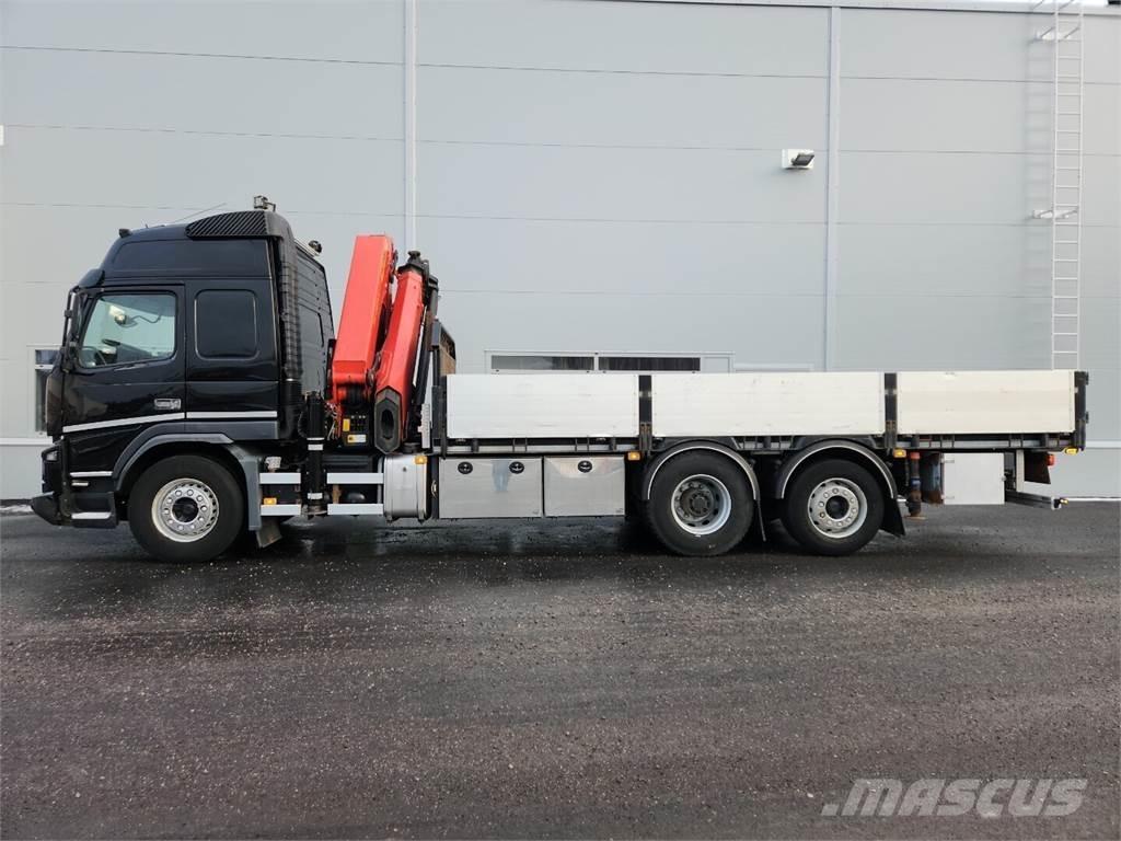 Volvo FMX 6x2 Truck mounted cranes