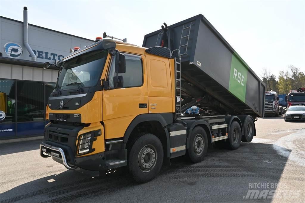Volvo FMX540 8x4 Hook lift trucks