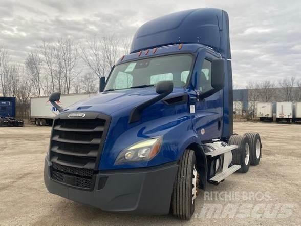 Freightliner CASCADIA 116 Prime Movers