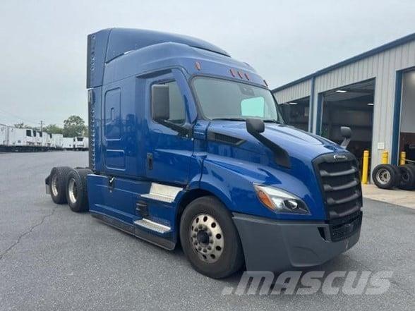 Freightliner CASCADIA 116 Prime Movers