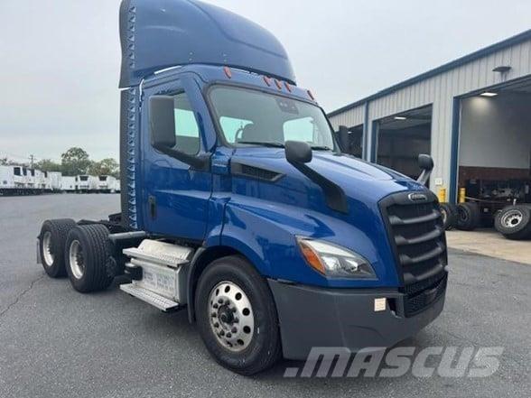 Freightliner CASCADIA 116 Prime Movers