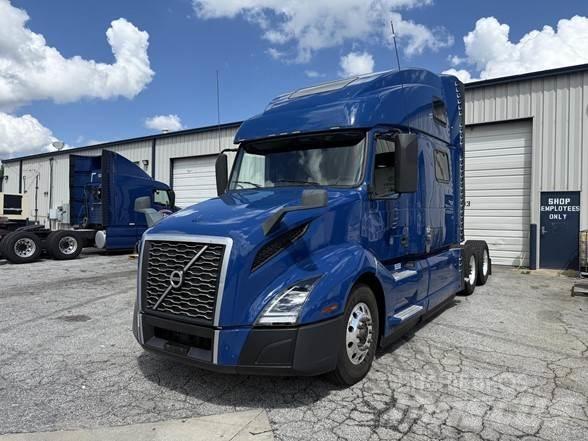 Volvo VNL64T860 Prime Movers