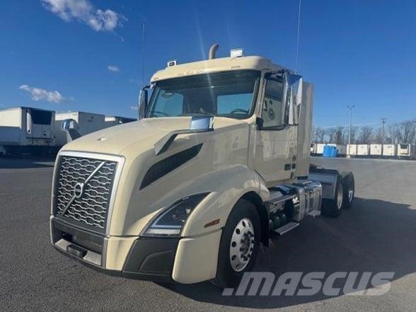 Volvo VNR64T300 Prime Movers