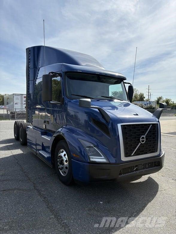 Volvo VNR64T640 Prime Movers