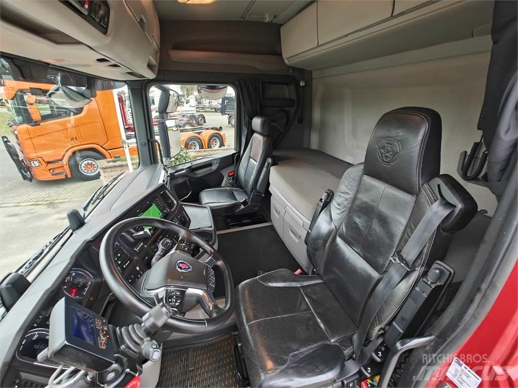 Scania R500 Hook lift trucks