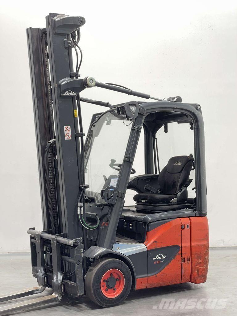 Linde E12-02-386 Electric forklift trucks
