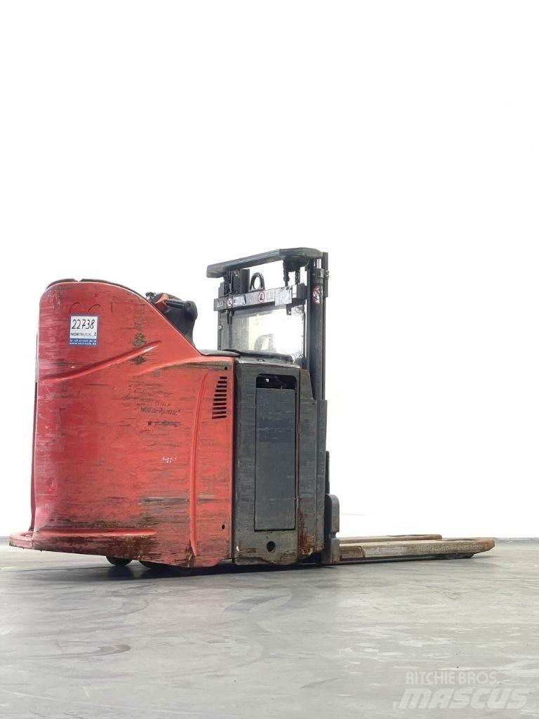 Linde L12LHPS Pedestrian stacker