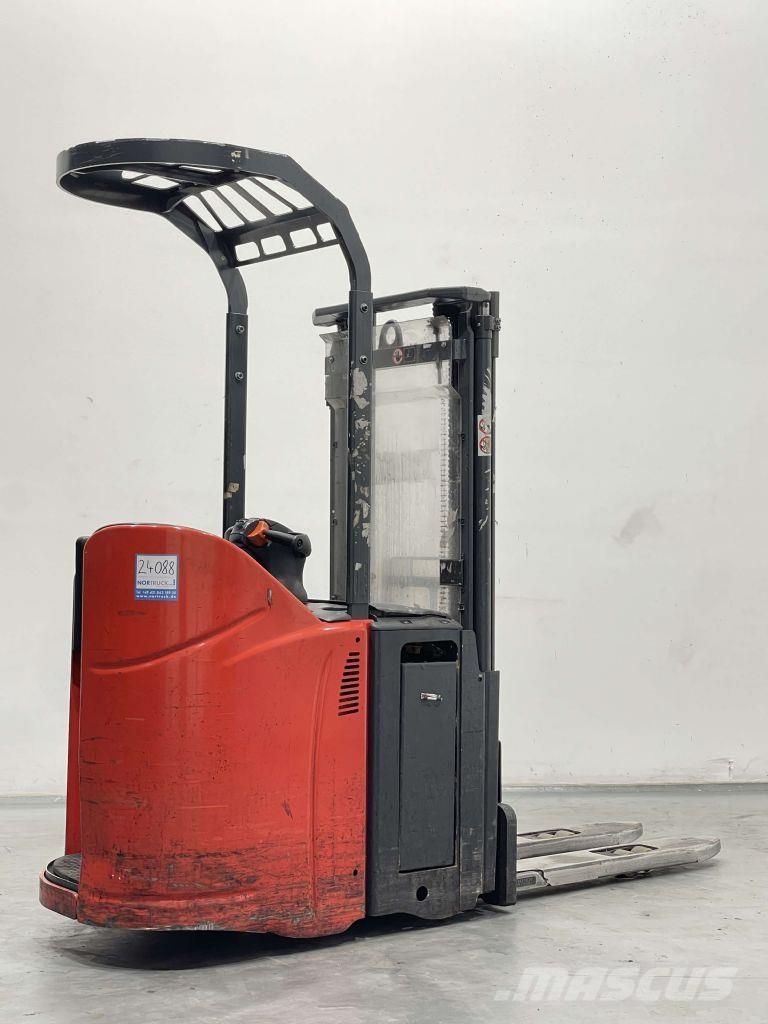 Linde L14SP-133 Pedestrian stacker