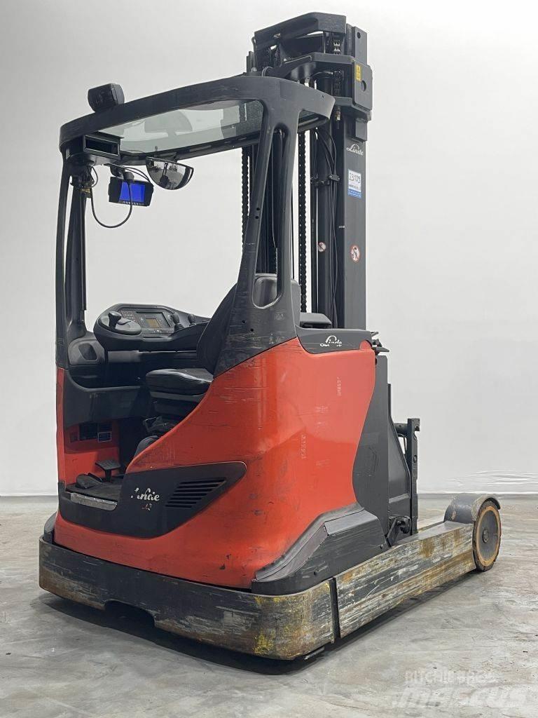 Linde R20-01-1120 Reach truck