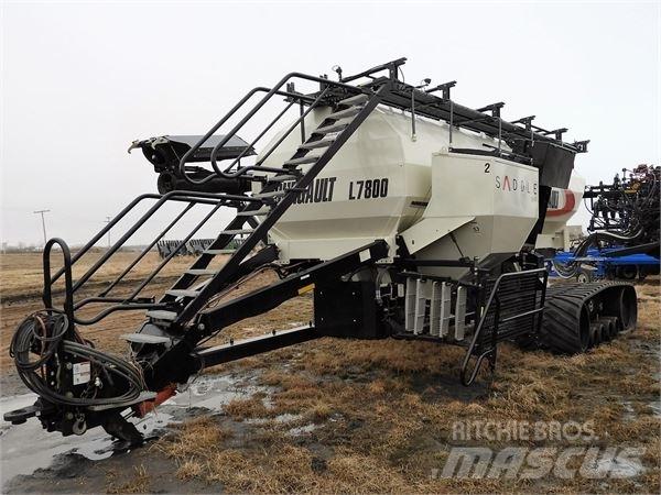 Bourgault L7800 Combination drills