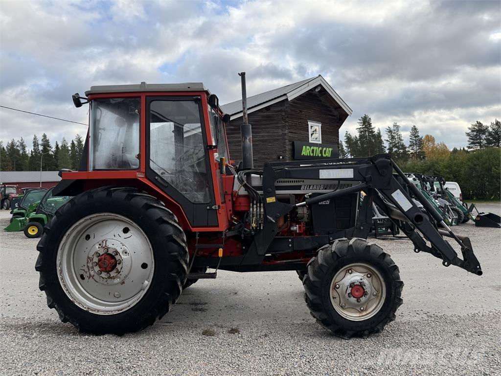 Belarus 825 Tractors
