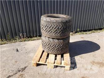 BKT Däck 31x15,5-15 Tyres, wheels and rims