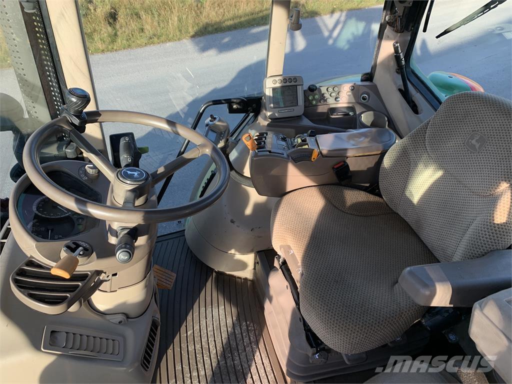 John Deere 7430 Tractors