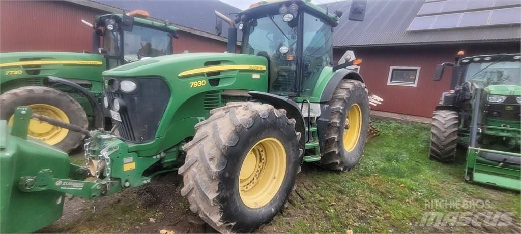 John Deere 7930 TRAKTOR Tractors