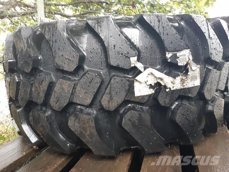  RESERVHJUL 405/70-18 Tyres, wheels and rims