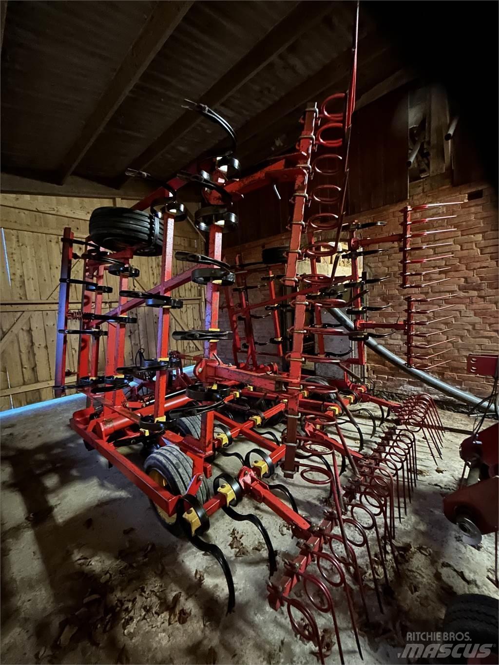 Väderstad NZ 5,8 M HARV Harrows