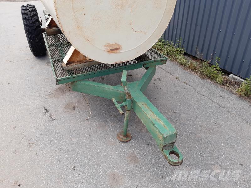 VAGN 1-AXLAD MED TANK Multi-purpose Trailers