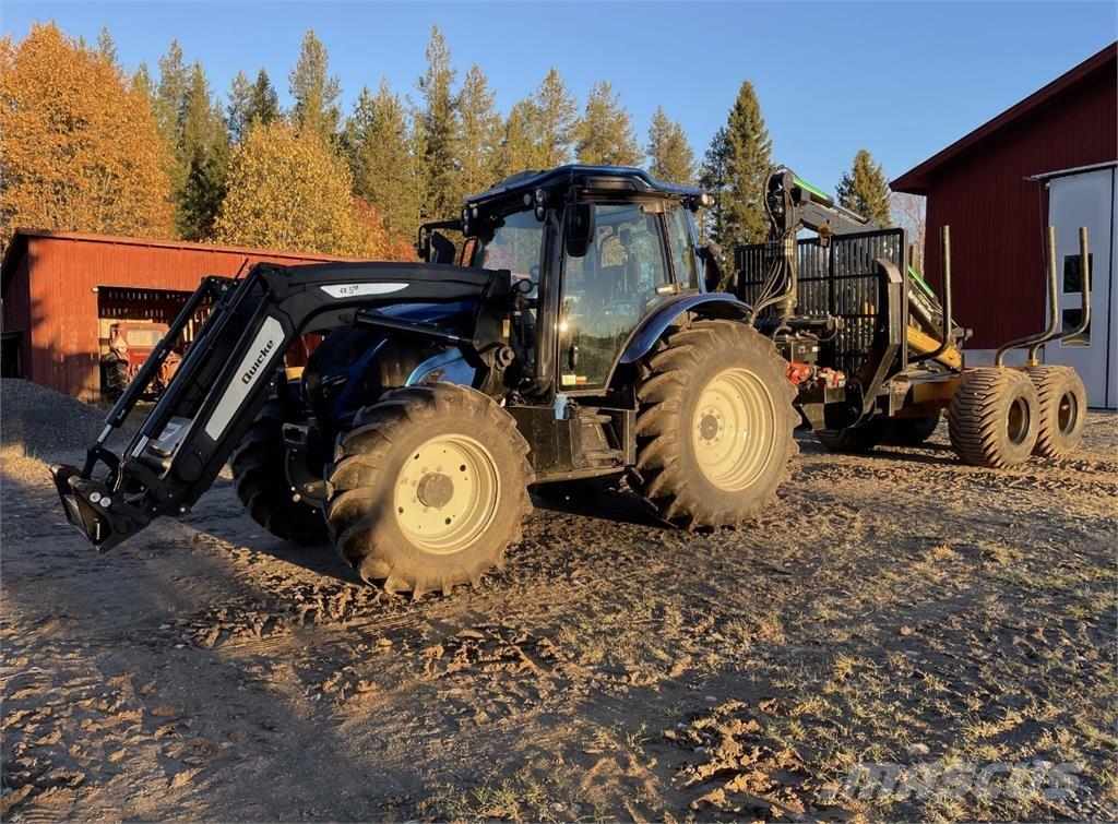 Valtra N134 Tractors