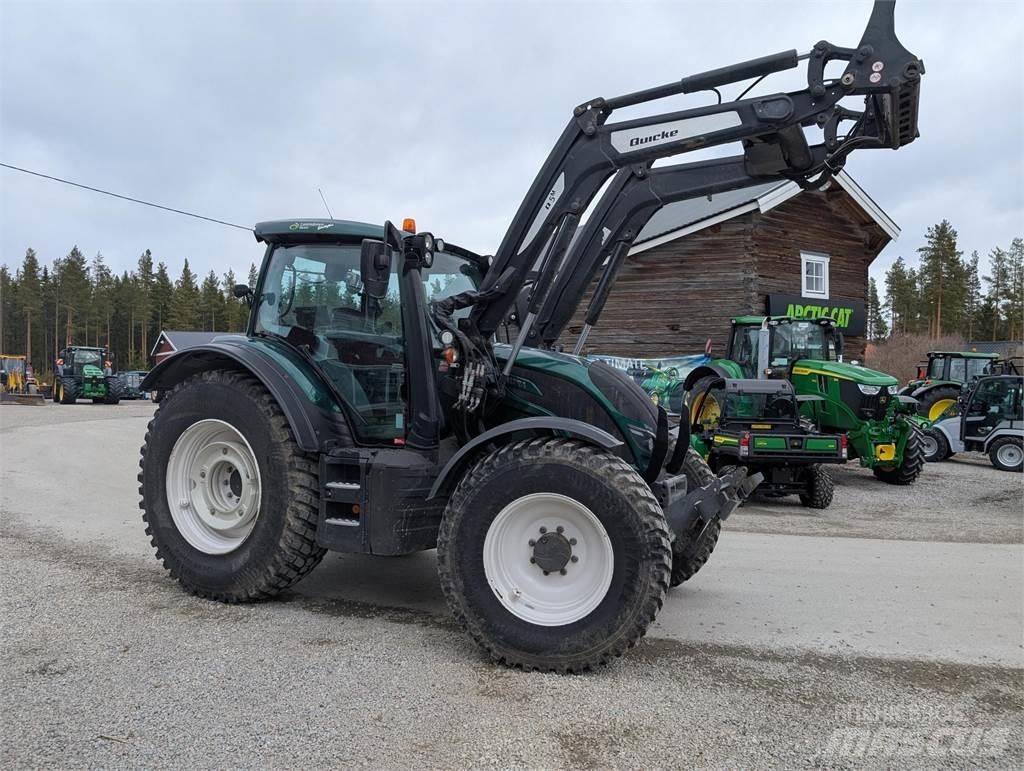 Valtra N154E Twintrac Tractors