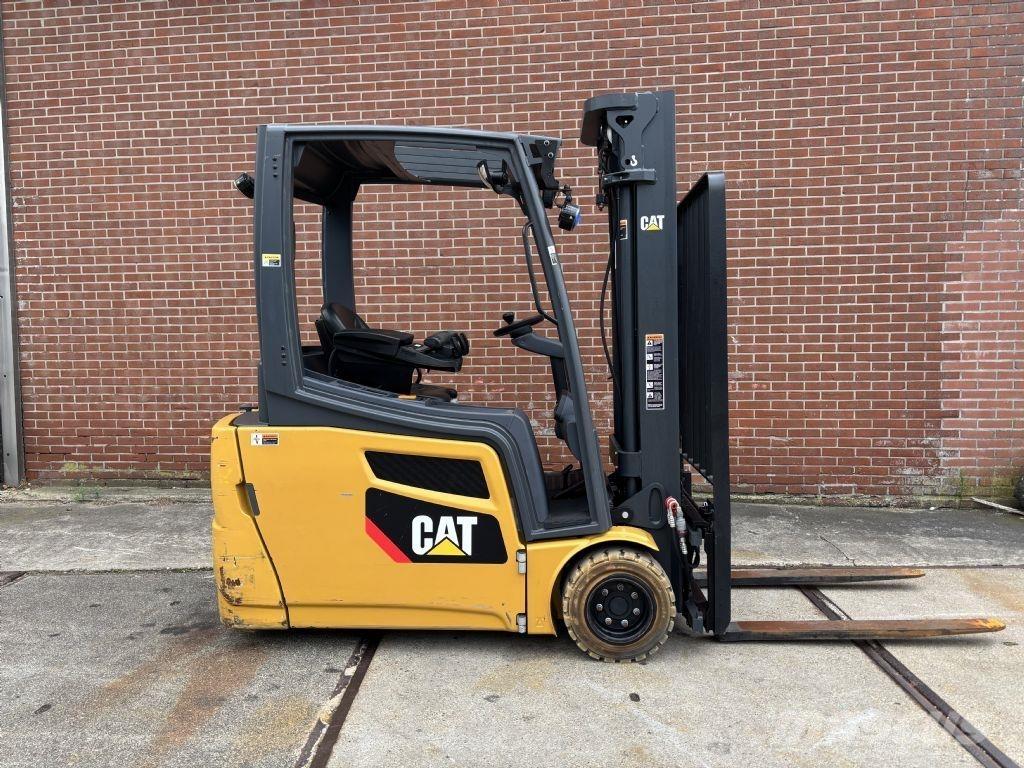 CAT 2ET4000 Electric forklift trucks