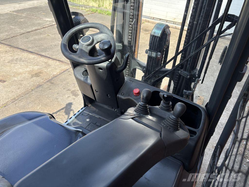 Linde E14-02 Electric forklift trucks