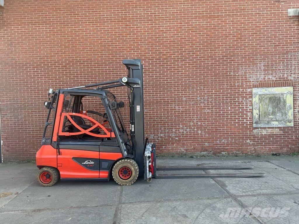 Linde E30-01 Electric forklift trucks
