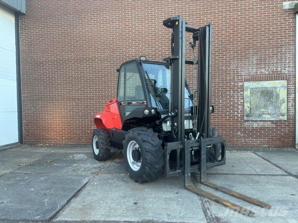 Manitou M30-4 Rough terrain truck