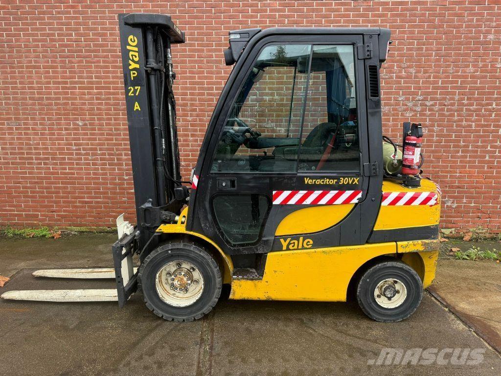 Yale GLP30VX LPG trucks