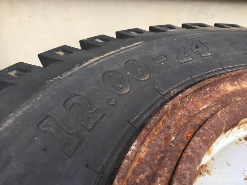 BKT 5455 Other tractor accessories