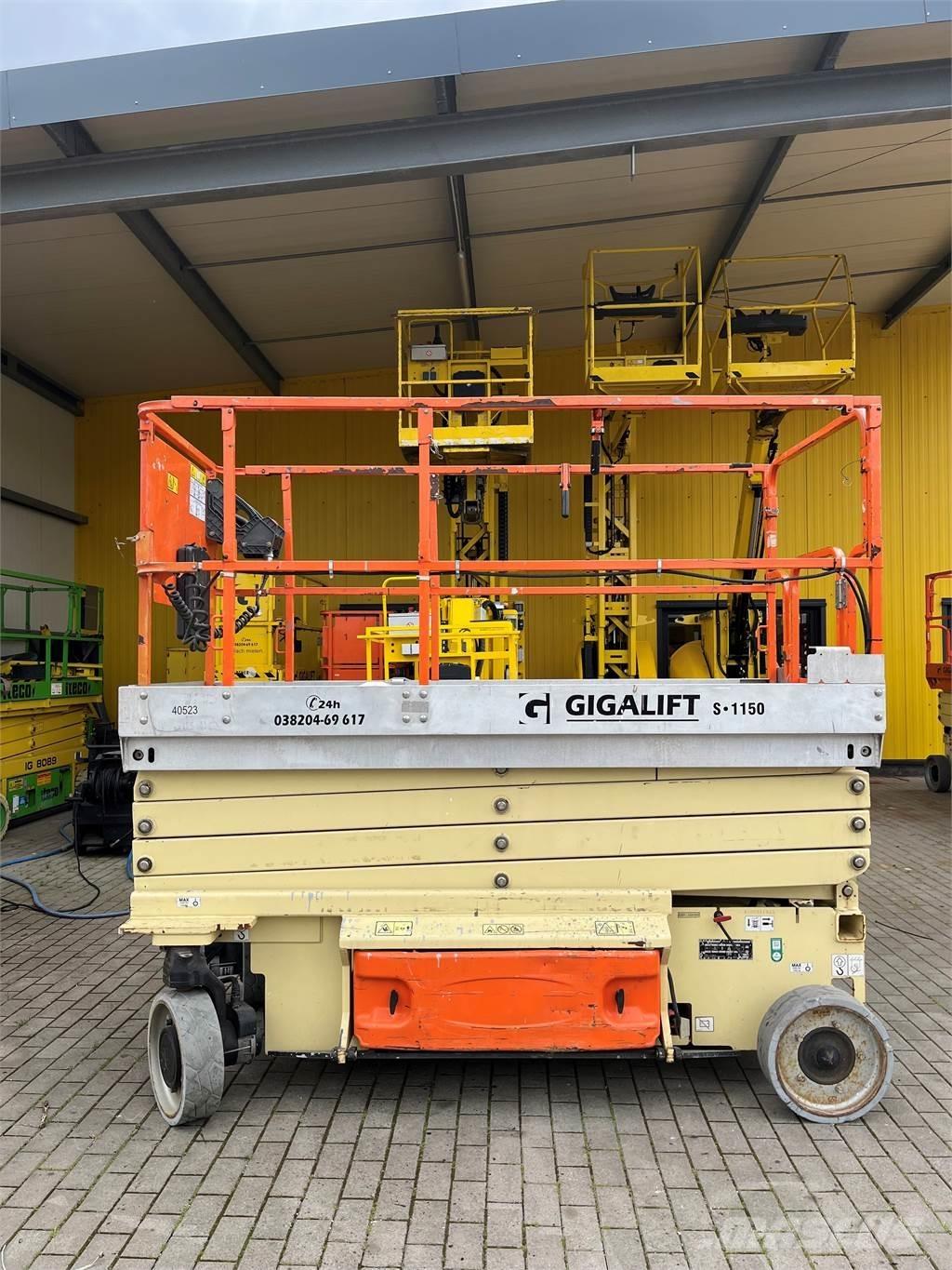 JLG 3246 ES Scissor lifts