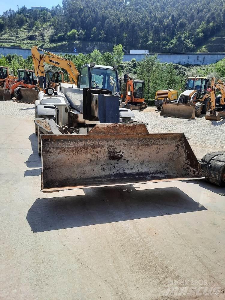 Bobcat T40-140 Reach truck