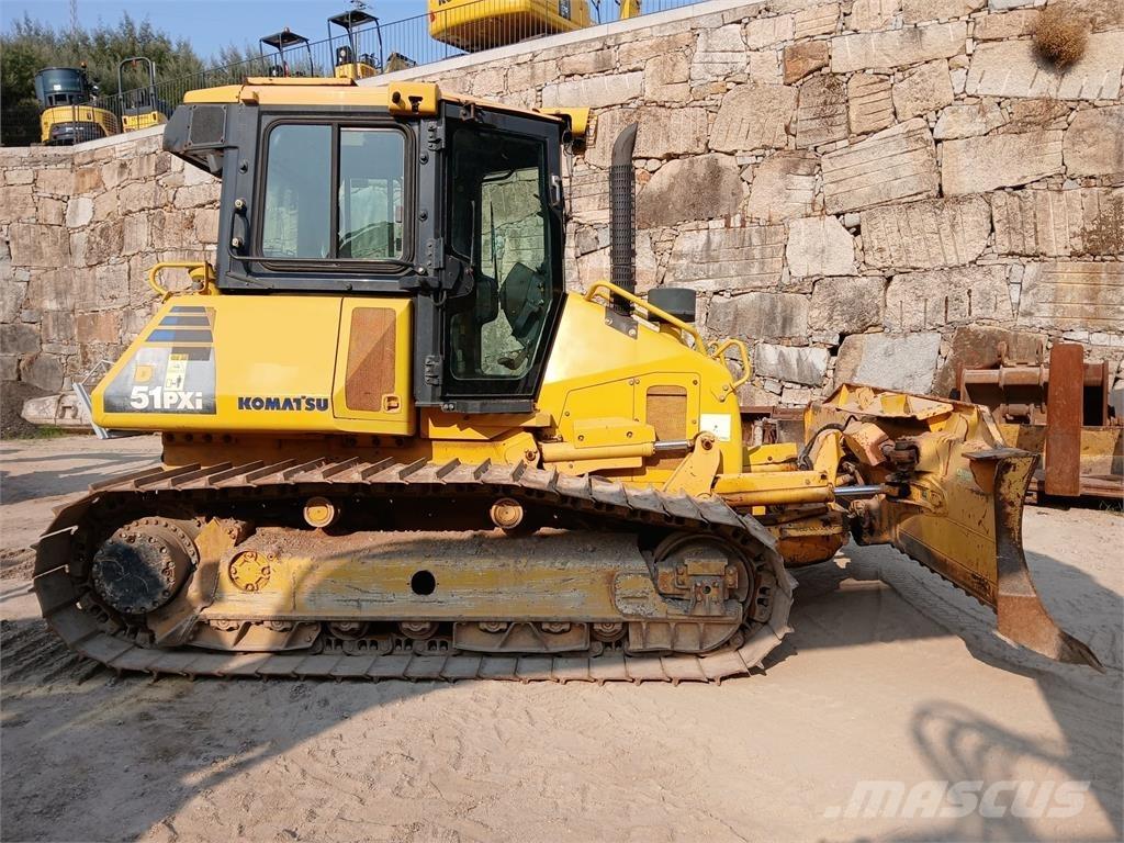 Komatsu D51PXI-22 Pipe layer dozers