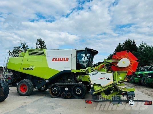 CLAAS LEXION 750 Combine harvesters