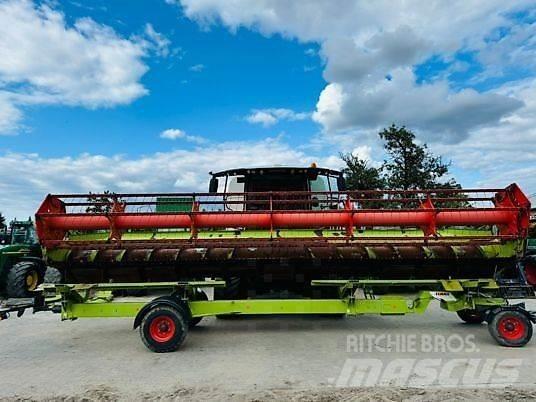 CLAAS LEXION 750 Combine harvesters