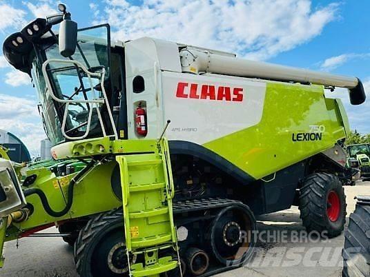 CLAAS LEXION 750 Combine harvesters