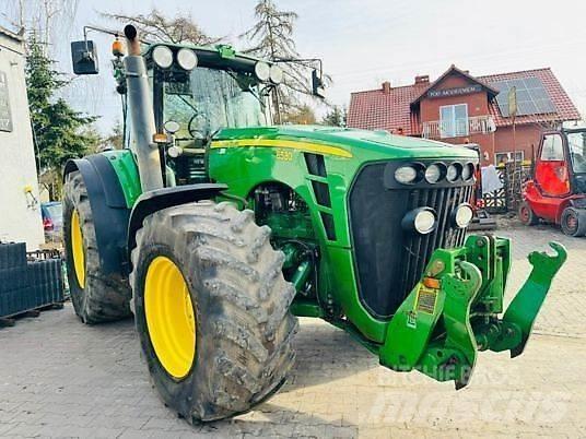 John Deere 8530 Tractors