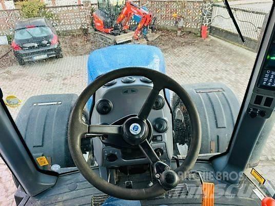 New Holland T8040 Tractors