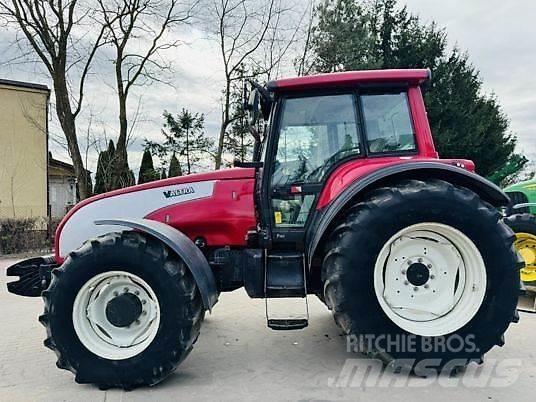 Valtra T160 Tractors