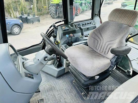 Valtra T160 Tractors