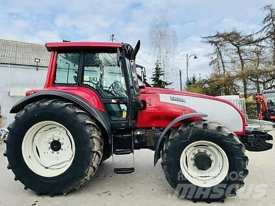 Valtra T160 Tractors