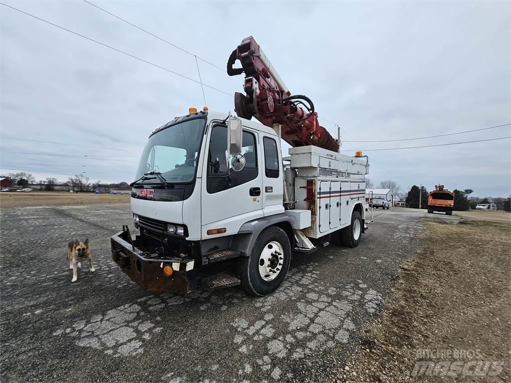GMC T7500 Truck mounted drill rig