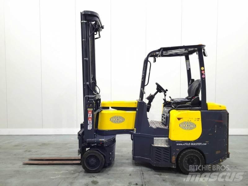Aisle-Master 15SE Narrow aisle truck