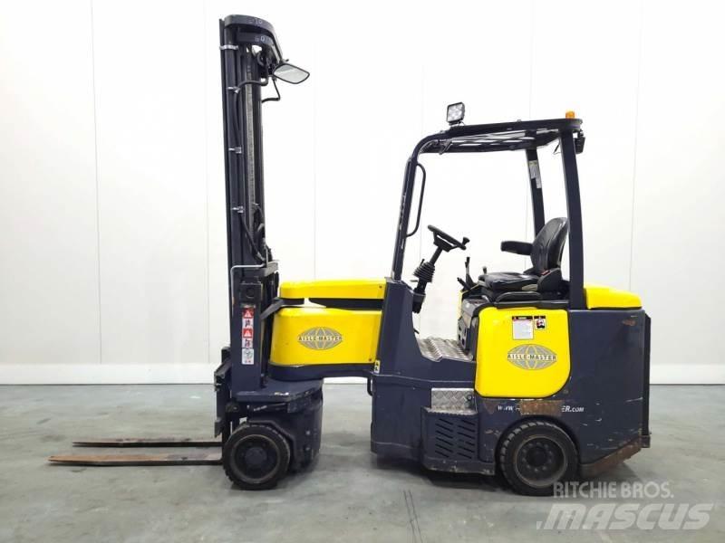 Aisle-Master 15SE Narrow aisle truck