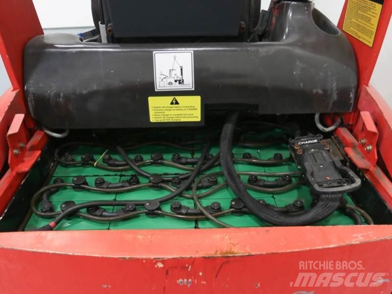 Flexi AC 1350 Narrow aisle truck
