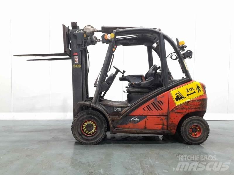 Linde H35D-02 393 Diesel trucks