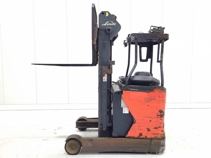 Linde R14N-01 Reach truck