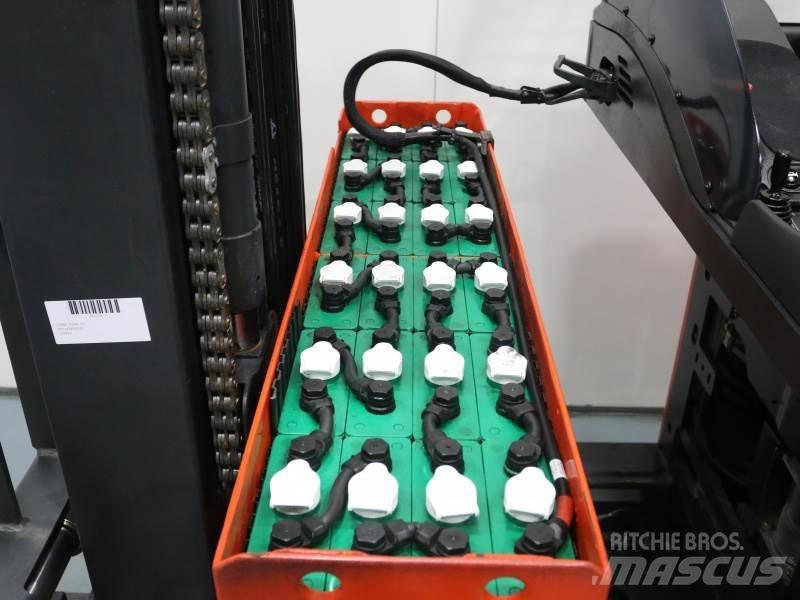 Linde R14S Reach truck